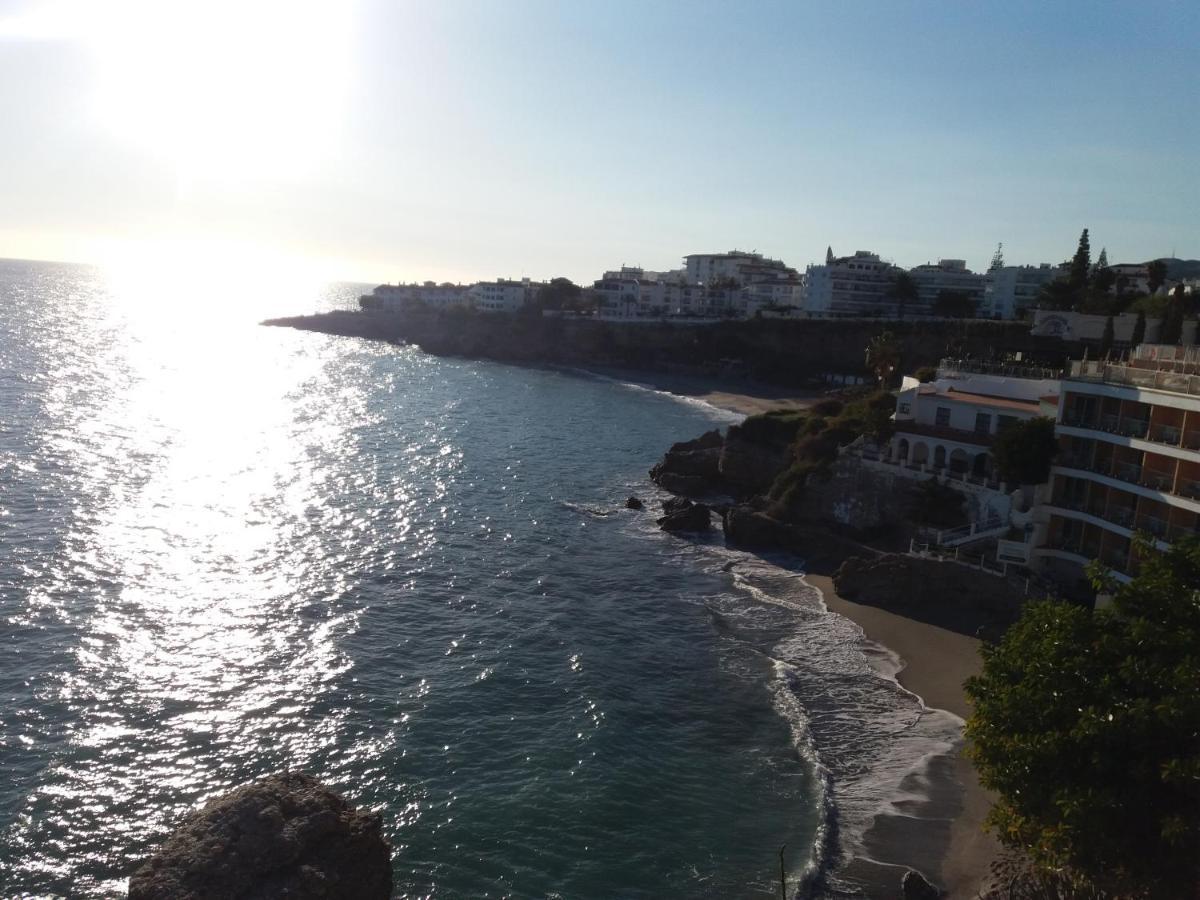 Playa Torrecilla Piscina Centro 2 Habitaciones Nerja Exterior foto